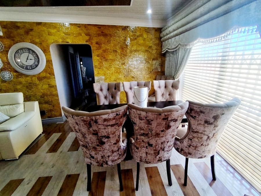 4 Bedroom Property for Sale in West Bank Eastern Cape